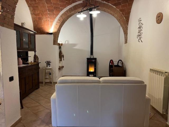Podere Mona Pomarance Extérieur photo